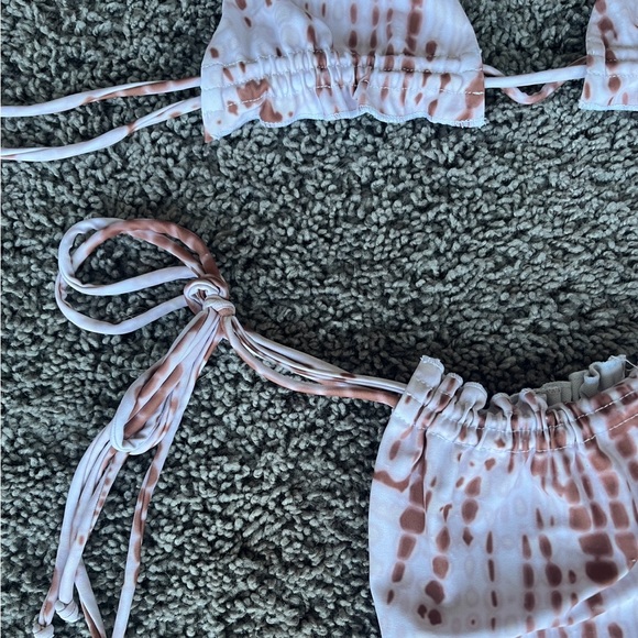 Oh Polly Bikini Set - Picture 2 of 3